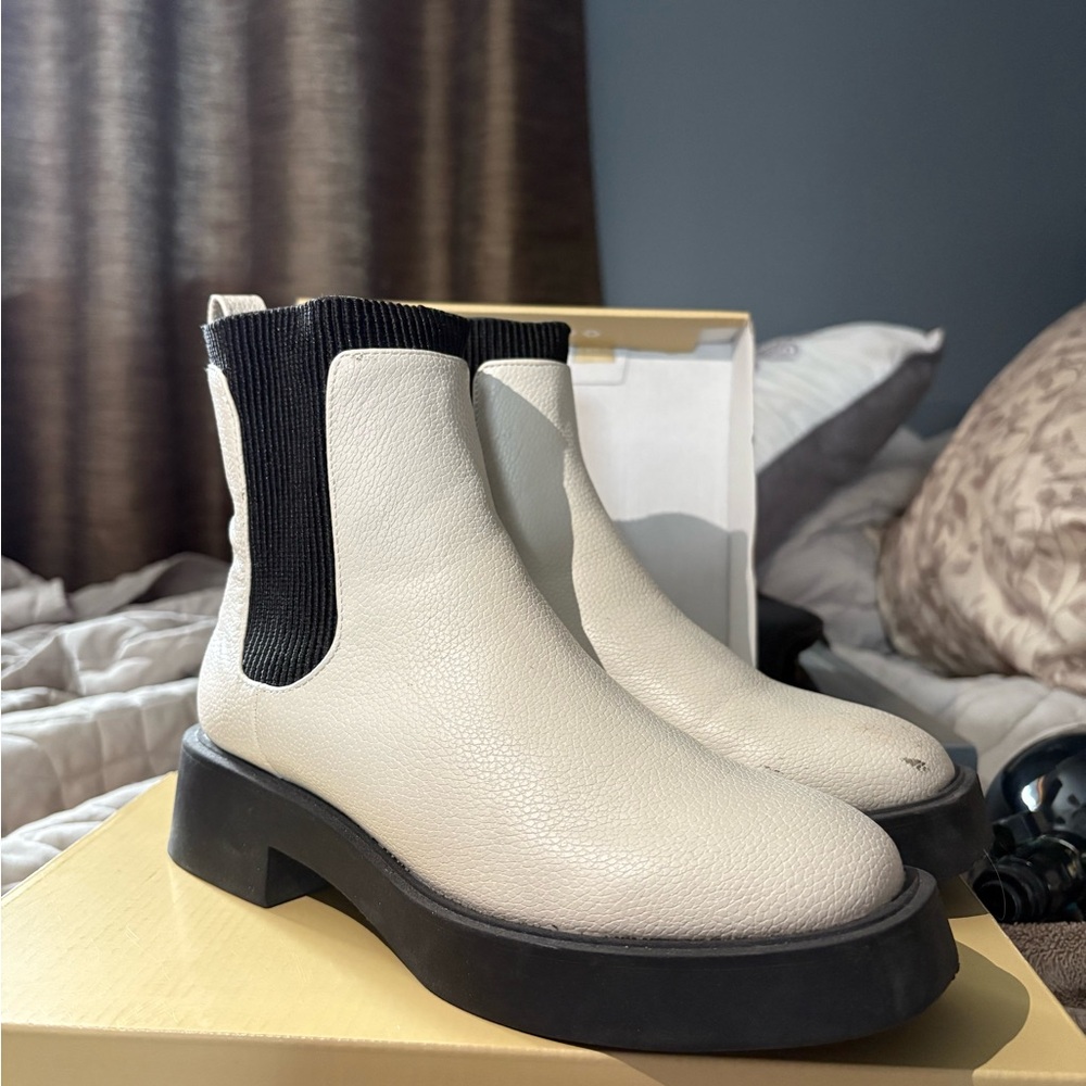 Kenneth Cole White and Black Ankle Booties